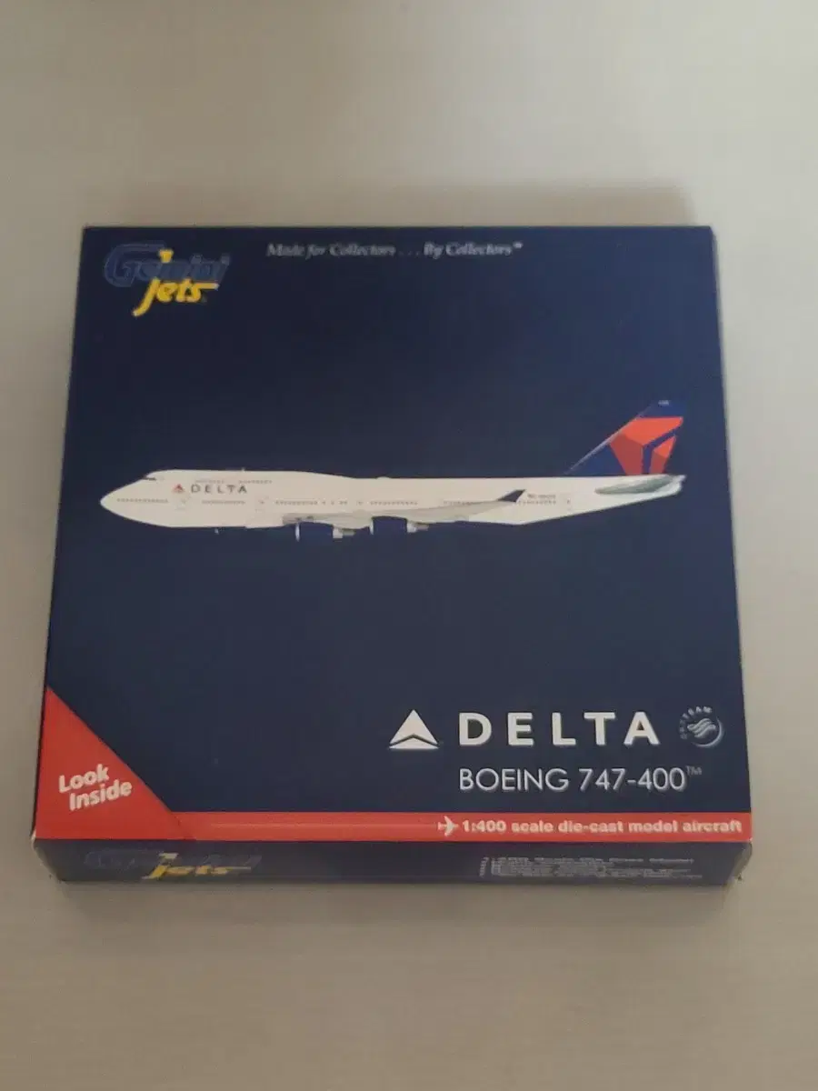 Delta Air Lines 1:400 B747-400