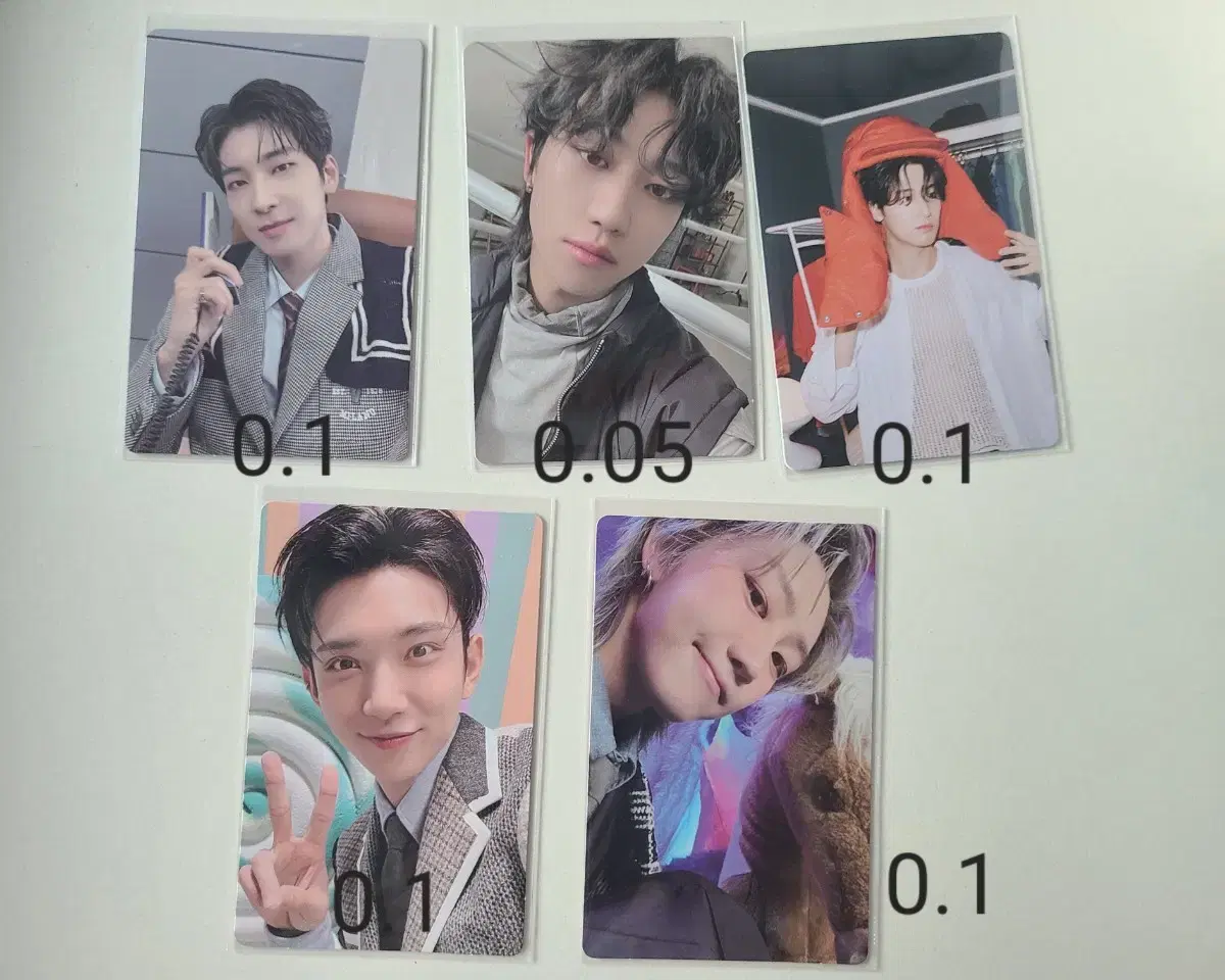 Seventeen photocard organizer (Wonwoo, D8, Mingyu, Joshua)