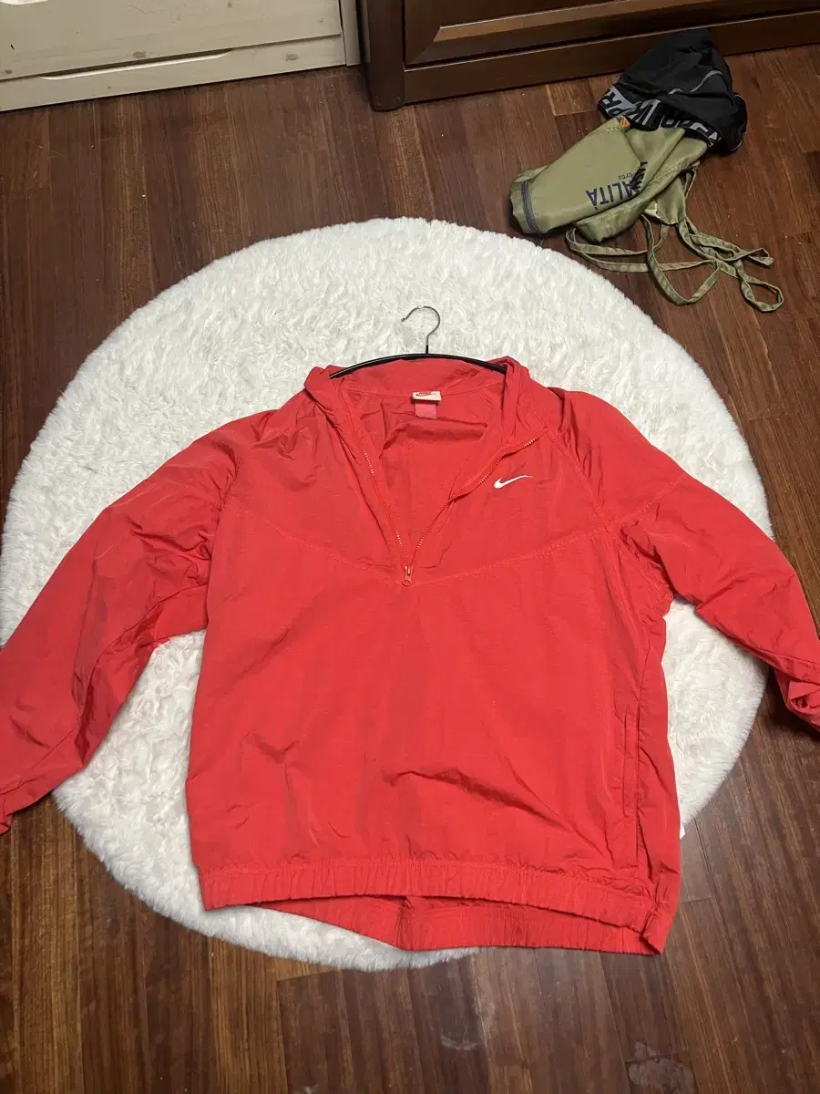 Natusi Anorak Red L