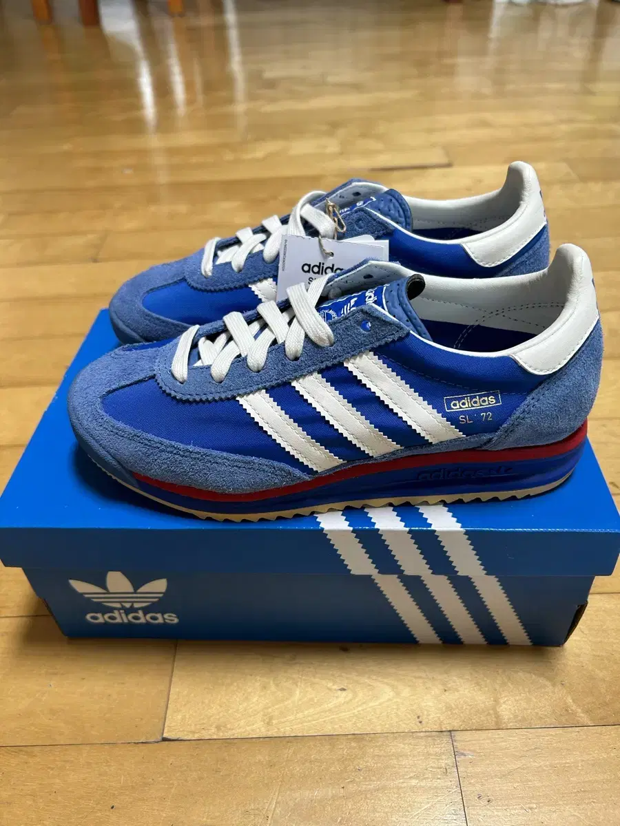 adidas 아디다스 SL 72 풀박스 사이즈 220 판매합니다