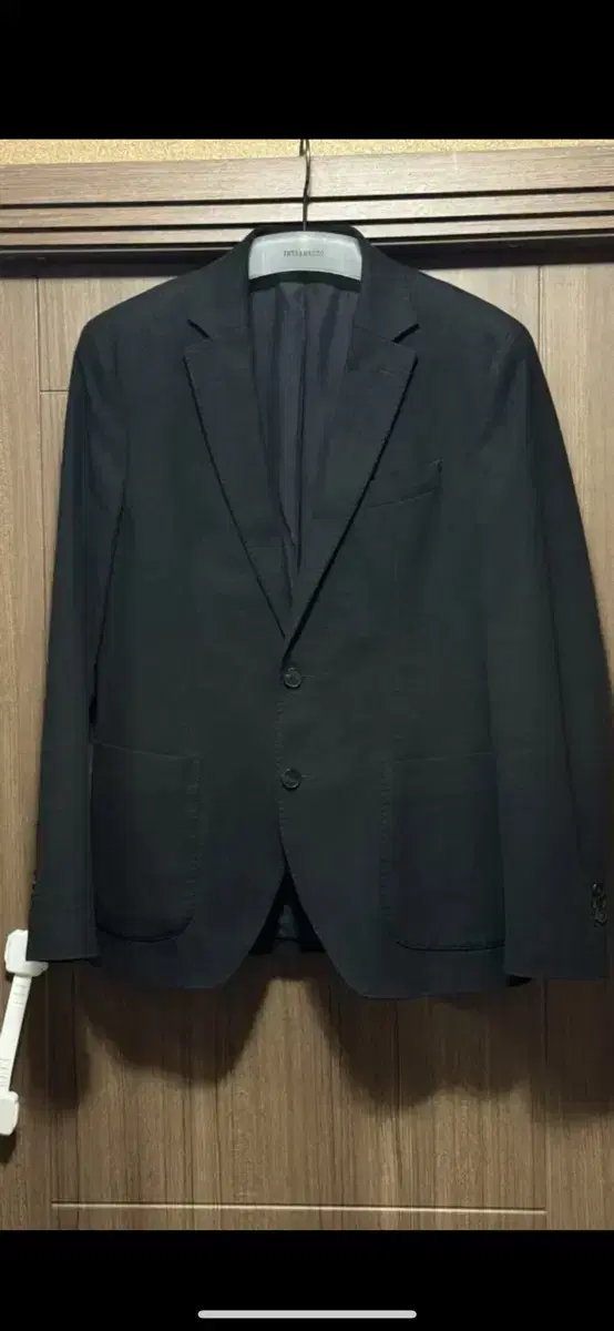 Massimo Dutti Italian fabric blazer (48,100) Quick sale