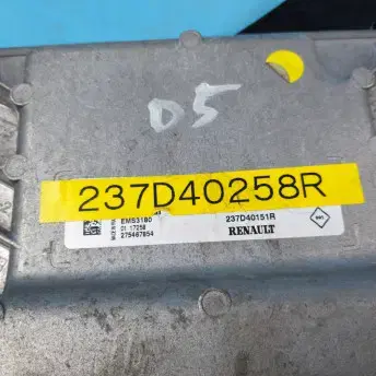 르노 SM3 ZE ECU 모듈  237D40258R  자동차중고부품