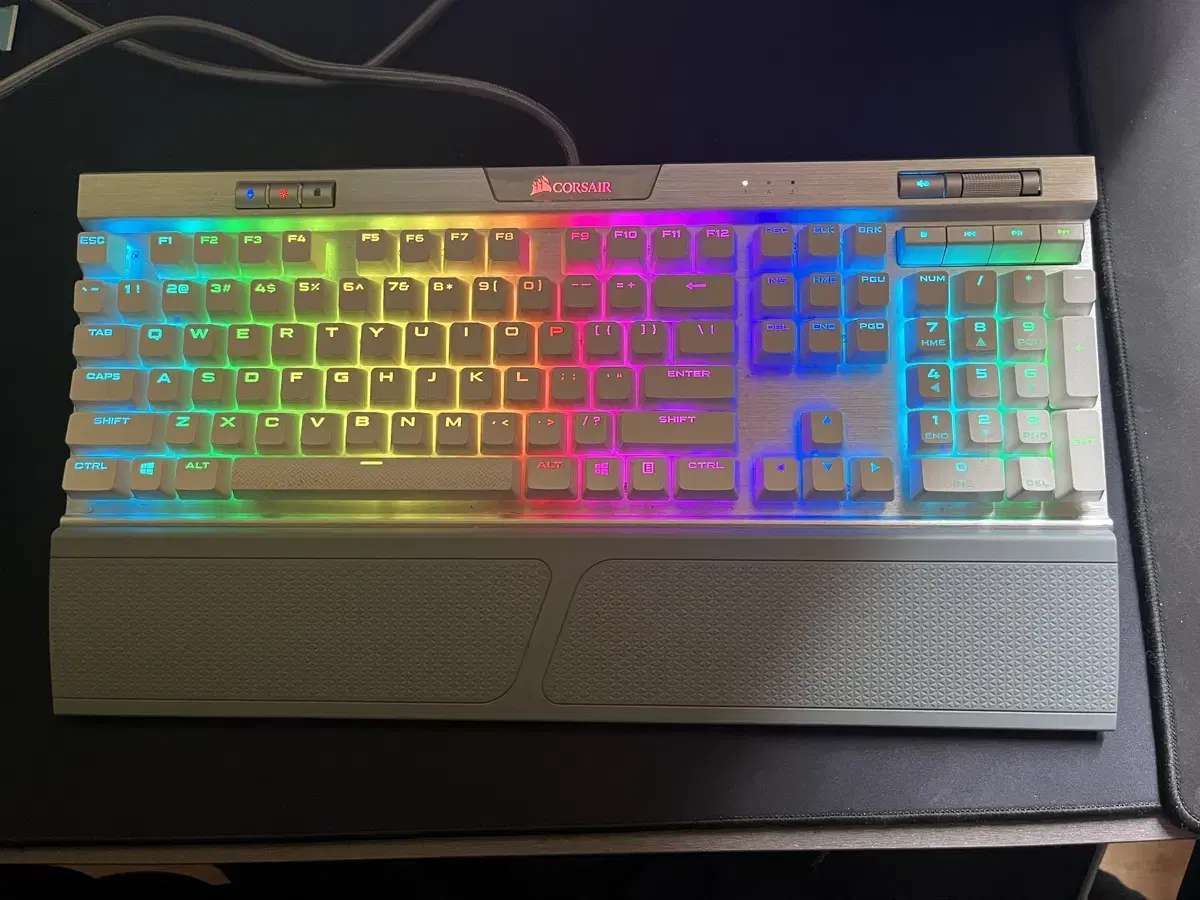 커세어 k70 rgb mk.2