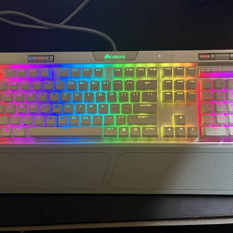 커세어 k70 rgb mk.2