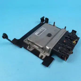 르노삼성 뉴SM5 ECU 모듈 237105669R 자동차중고부품