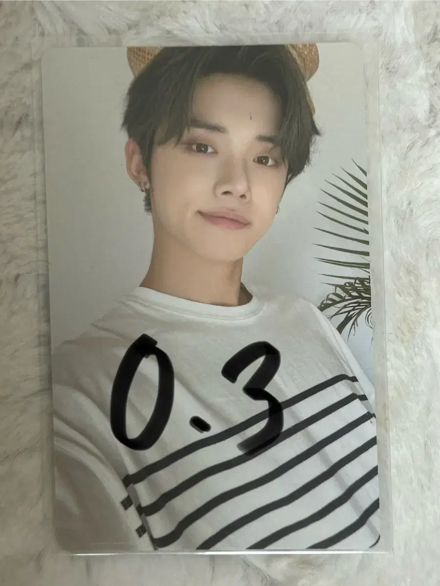 txt yeonjun 2023 season's greetings 23seasons greetings yeonjun home version photocard