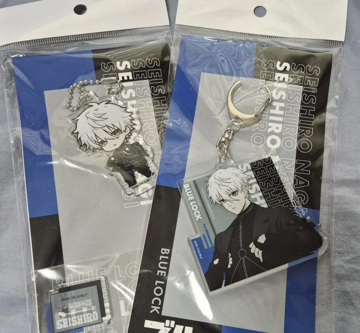 BLUELOCK Nagi Harness acrylic keyring / Acrylic Stand