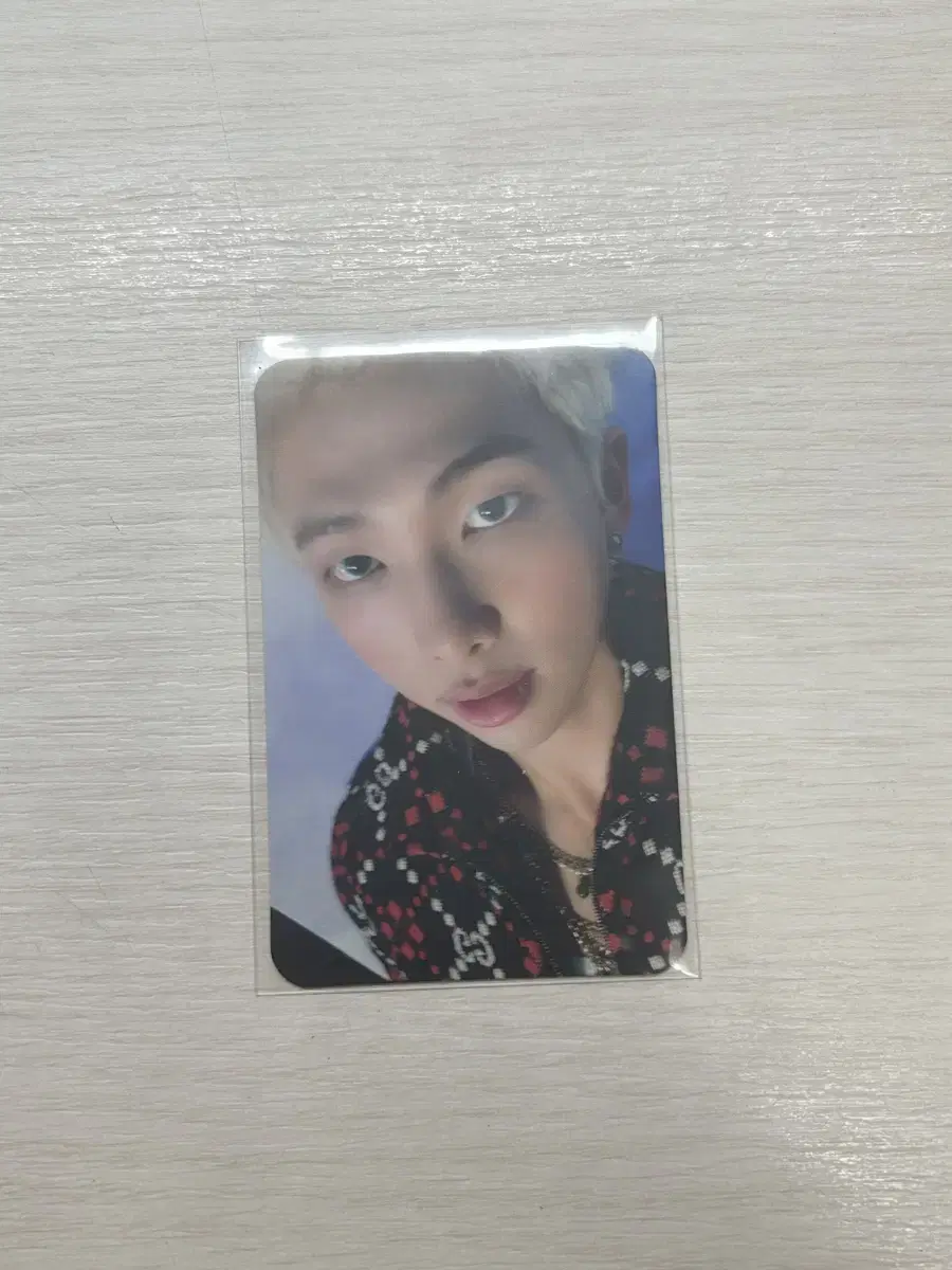 Persona4 kim namjoon photocard BTSKim NamjoonKim SeokjinMin YoongiJung HoseokPark JiminKim TaehyungJeon Jungkook