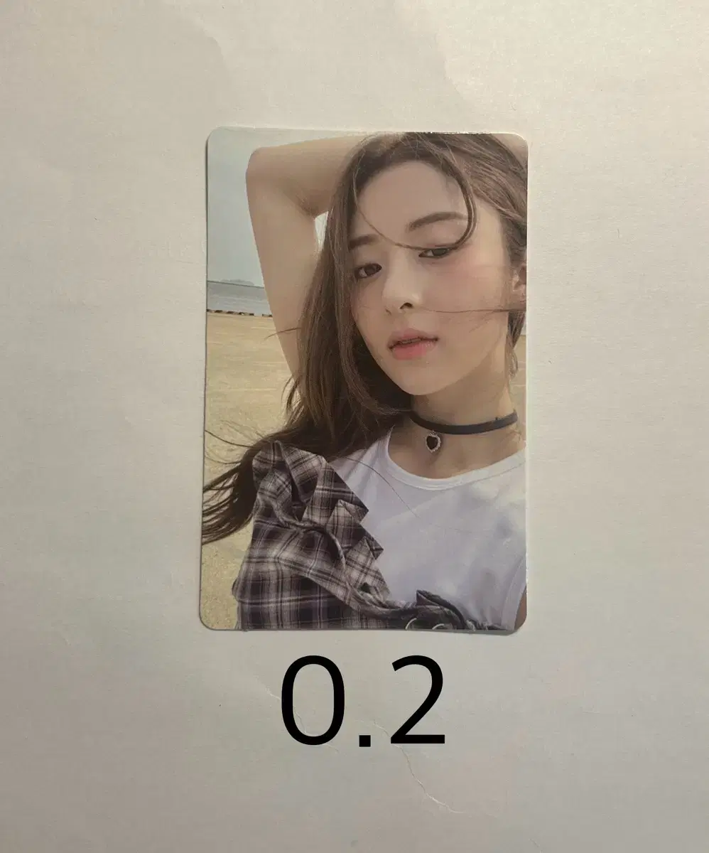 Le sserafim huh yunjin antifrazil photocard