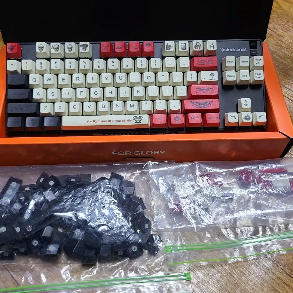 스틸시리즈 APEX 9 TKL US 게이밍키보드