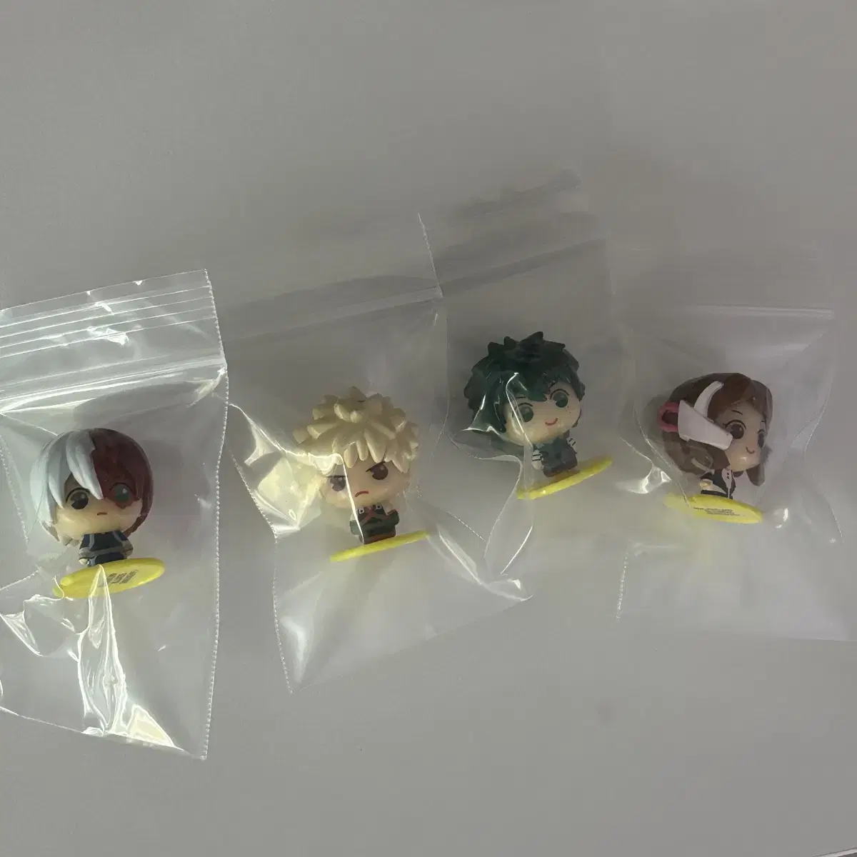 Hiroaka Bath Salts Minifigures Bakugo Midoriya Todoroki Uraraka Bulk