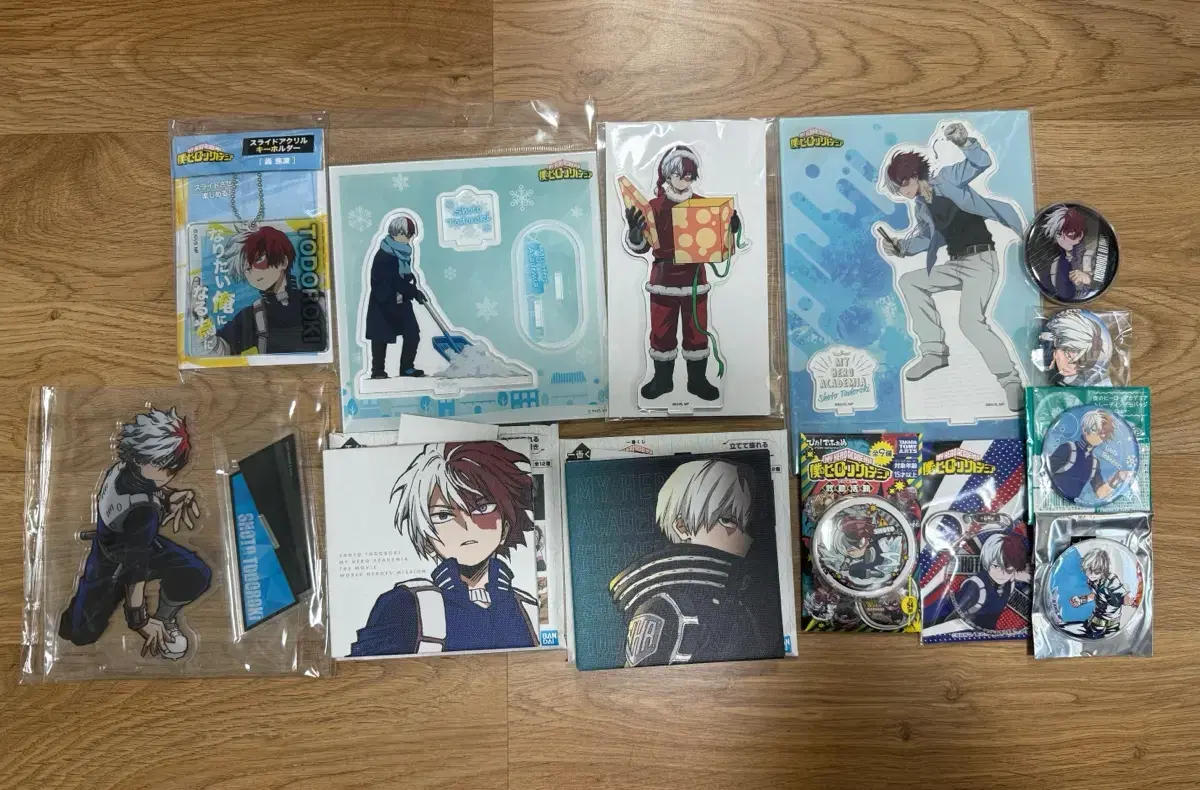 Hiroaka Nahia Todoroki Shoto Acrylic Stand Can Badge bulk WTS