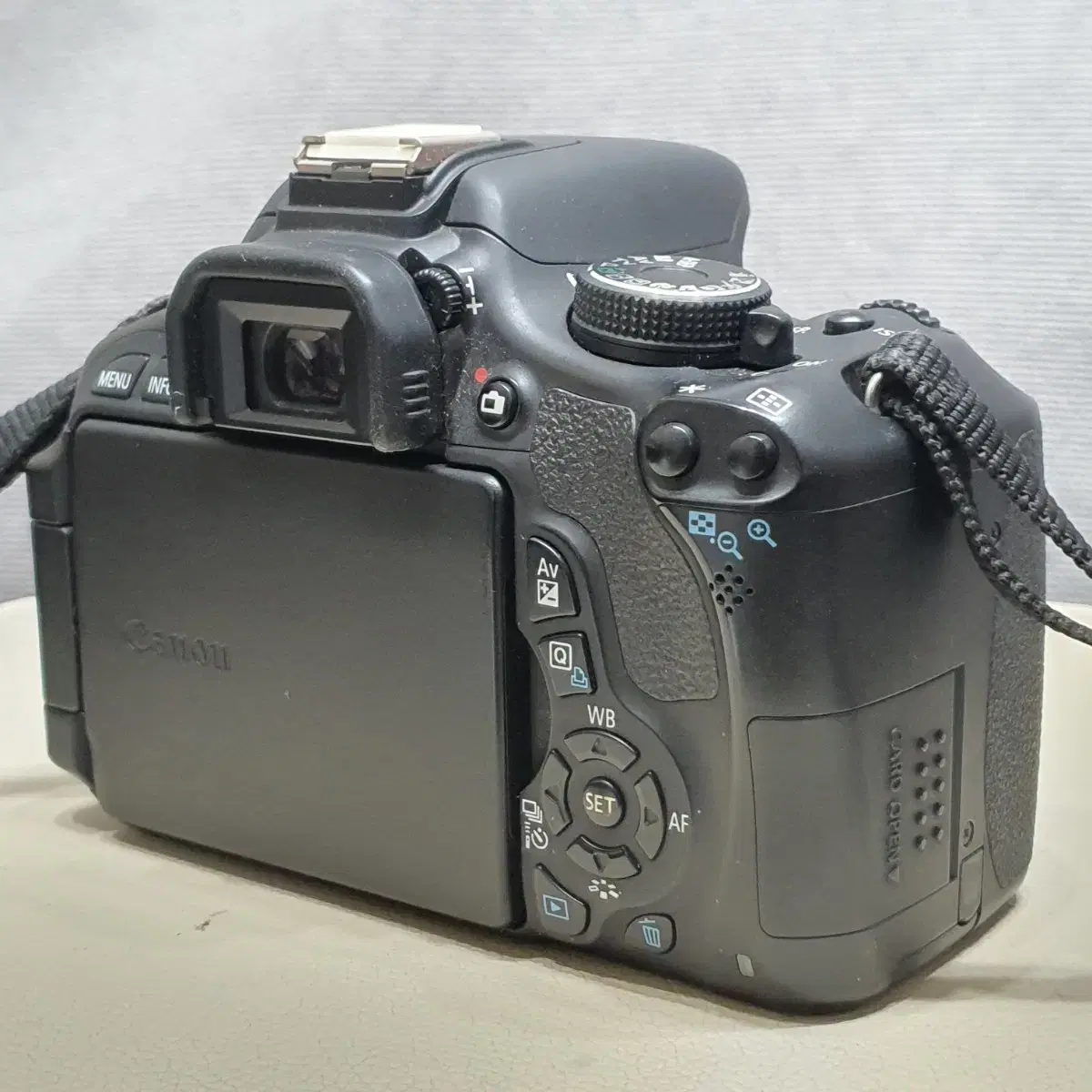 캐논 카메라 DSLR 600D 바디