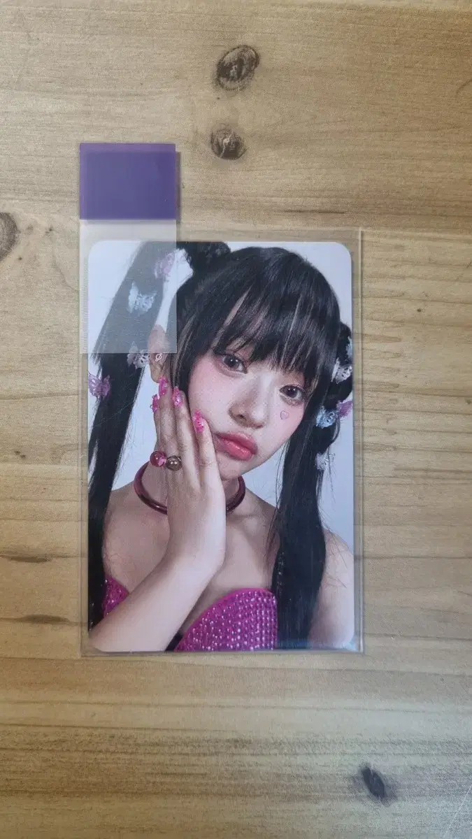 new jeans hanni get up broadcast photocard