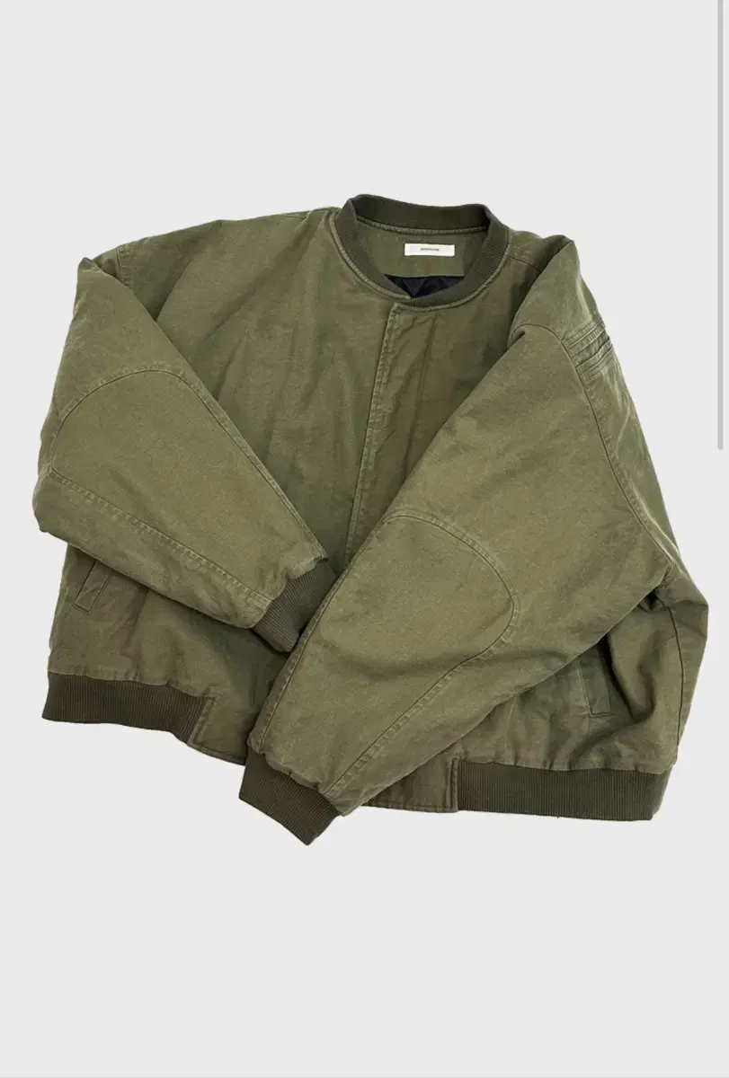 Os) Non-Nodal Vintage Bomber Khaki