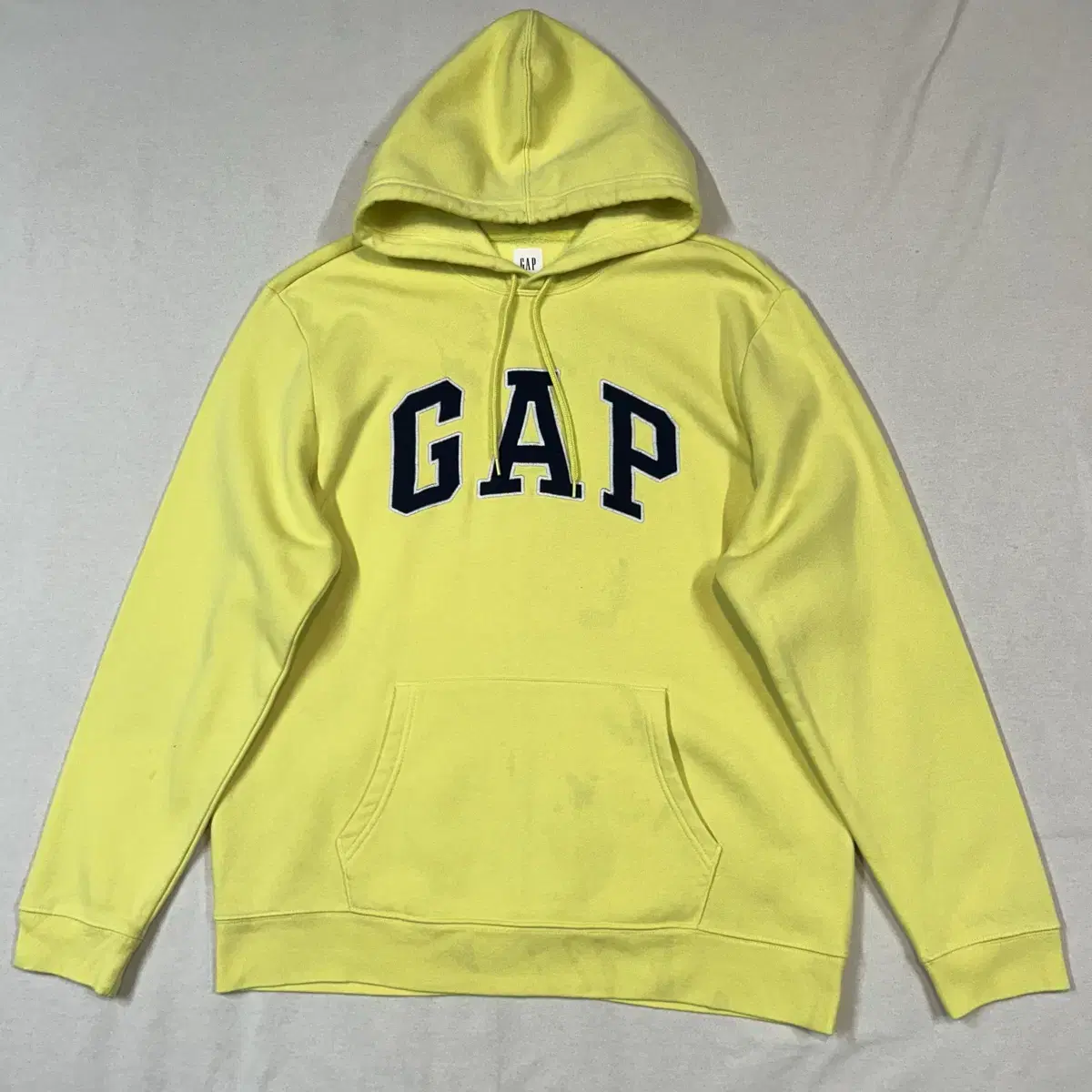 L) GAP Gap Hoodie in Lemon Color