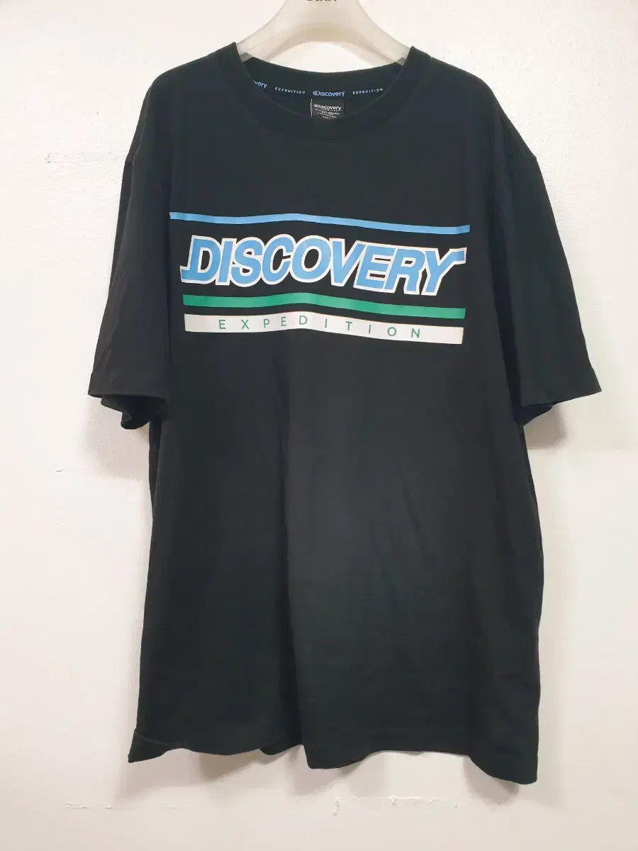 Discovery Black Public Graphic Short Sleeve Round Tee Size 110