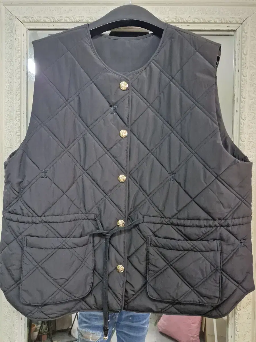 Hansom New Time Goose Vest