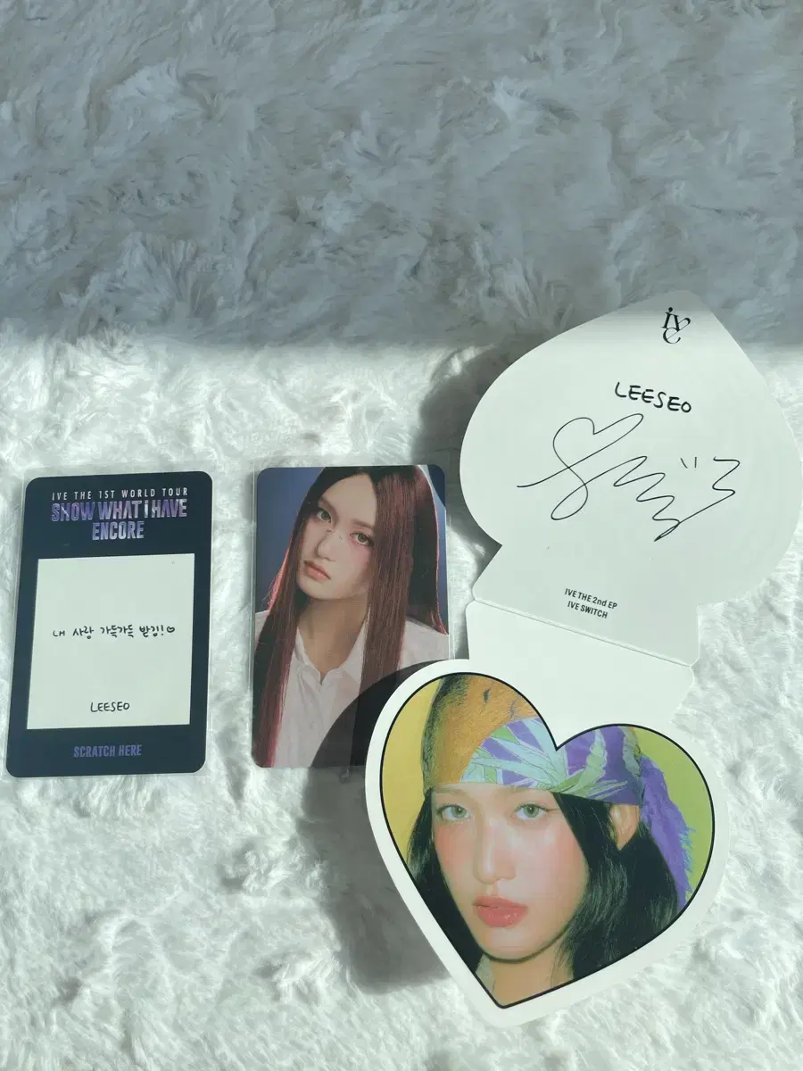 Leeseo photocard set ive leeseo wonyoung yujin lay liz gaeul