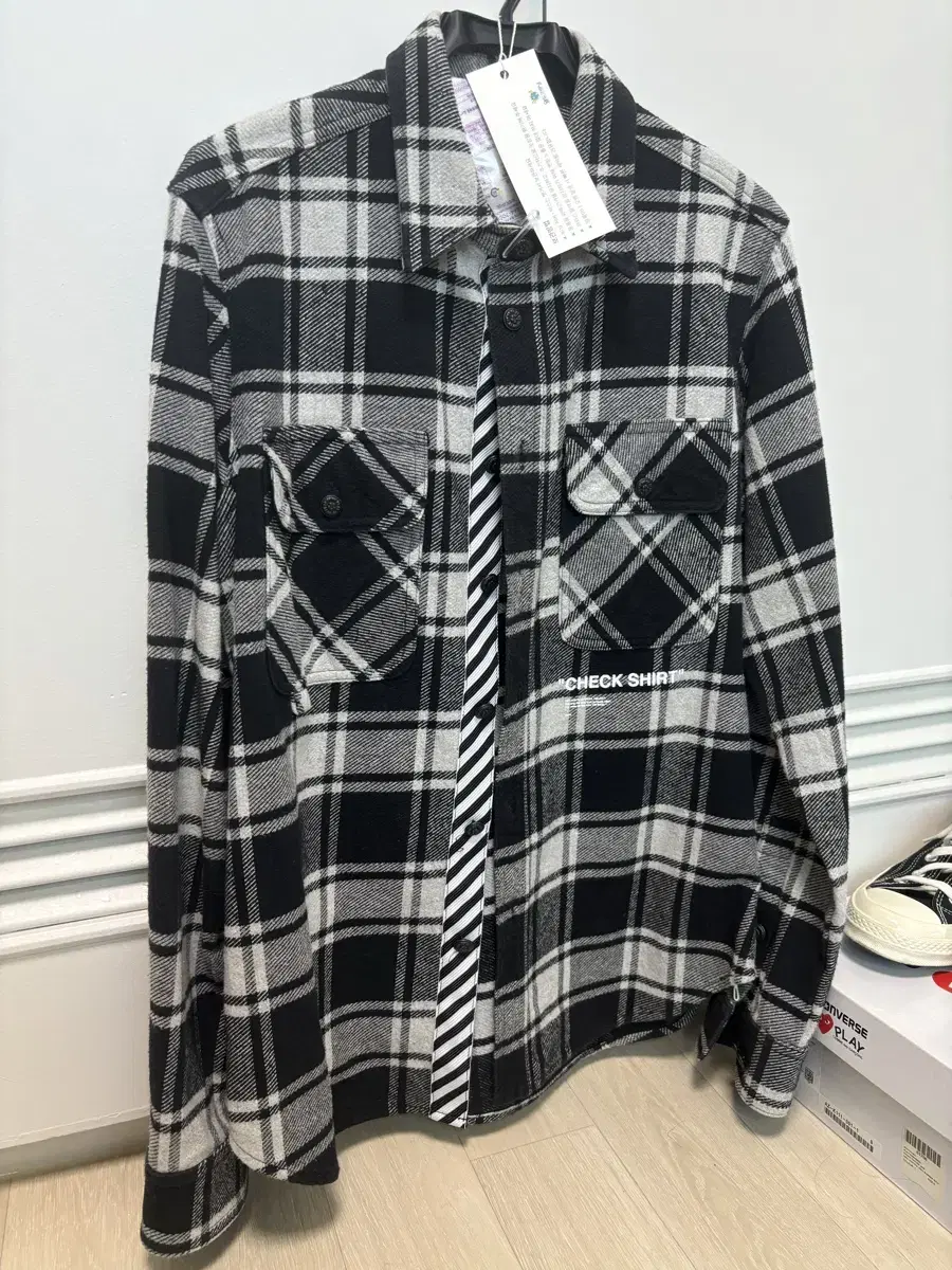 Off-white flannel 18FW size S