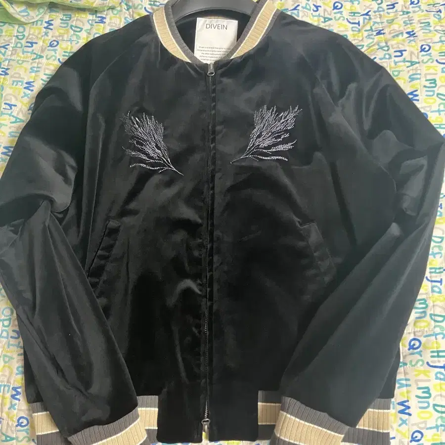 다이브인 수베니어DIVE SOUVENIR JACKET (BLACK)