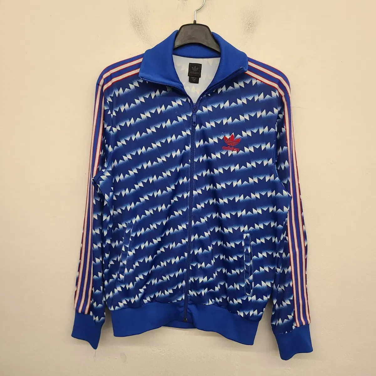 [105/XL] adidas Original Football Patterned Jersey