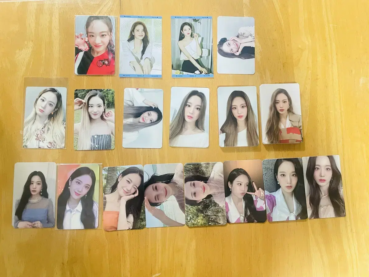 Jang Gyuri Various Photo Cards