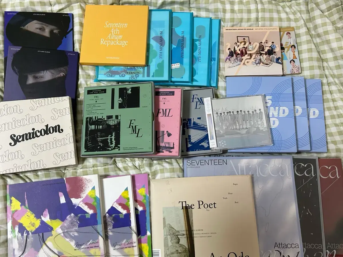 Seventeen unsealed album bulk Sell