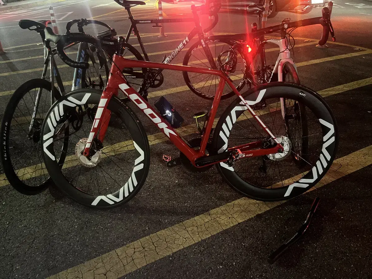 룩 look 785 휴에즈 디스크 울테 di2 R8000 로드