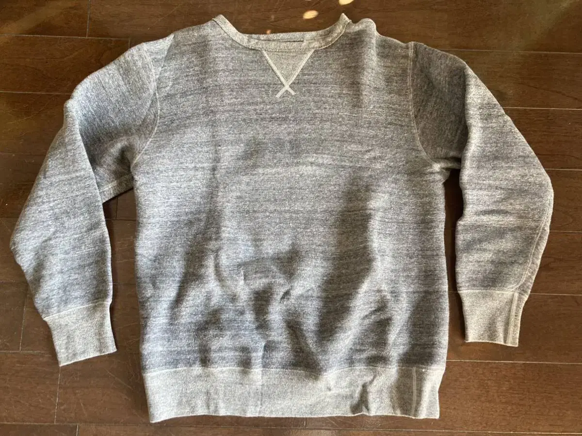 (38) Pigvel PHIGVEL Sweatshirt Sweats