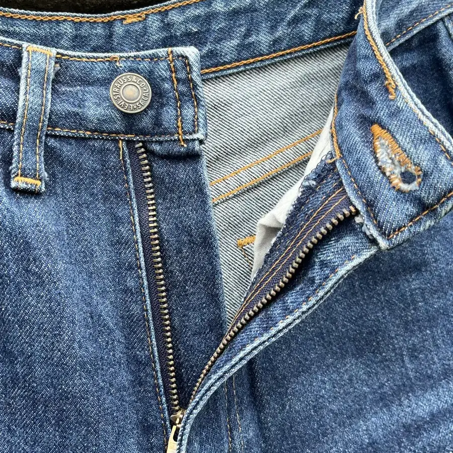 90s 515-0217 Vintage Levis