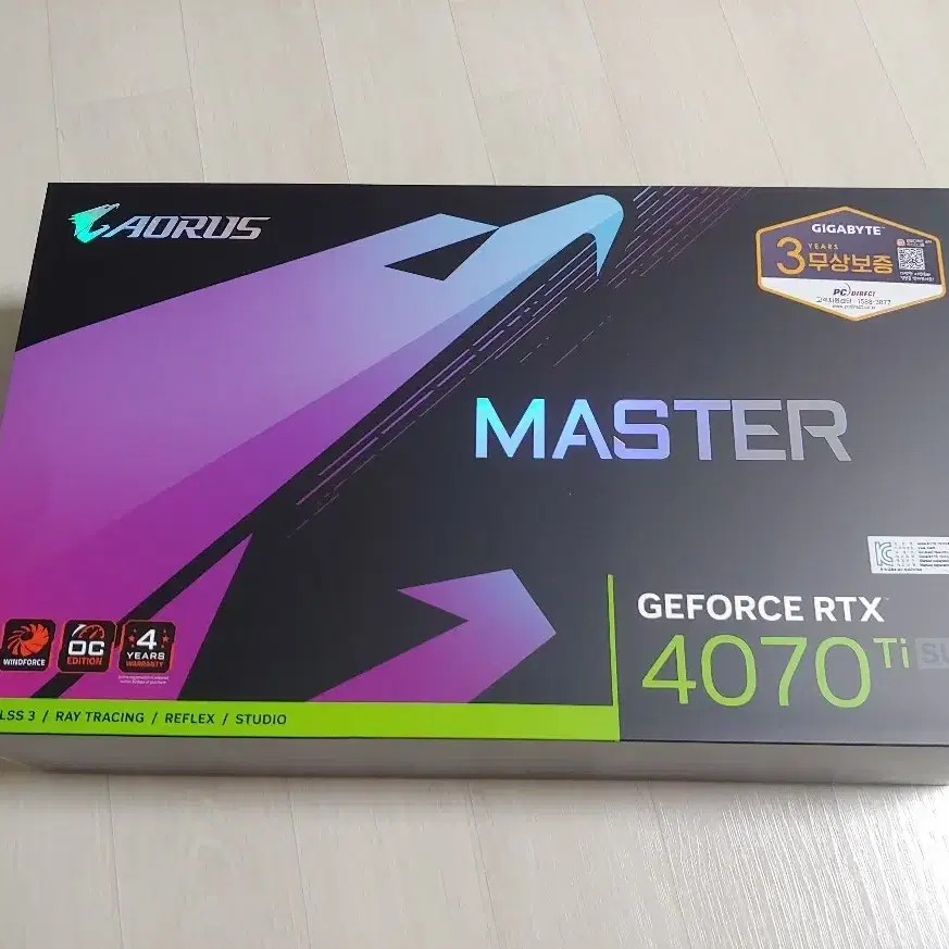 기가바이트 4070 TI SUPER MASTER