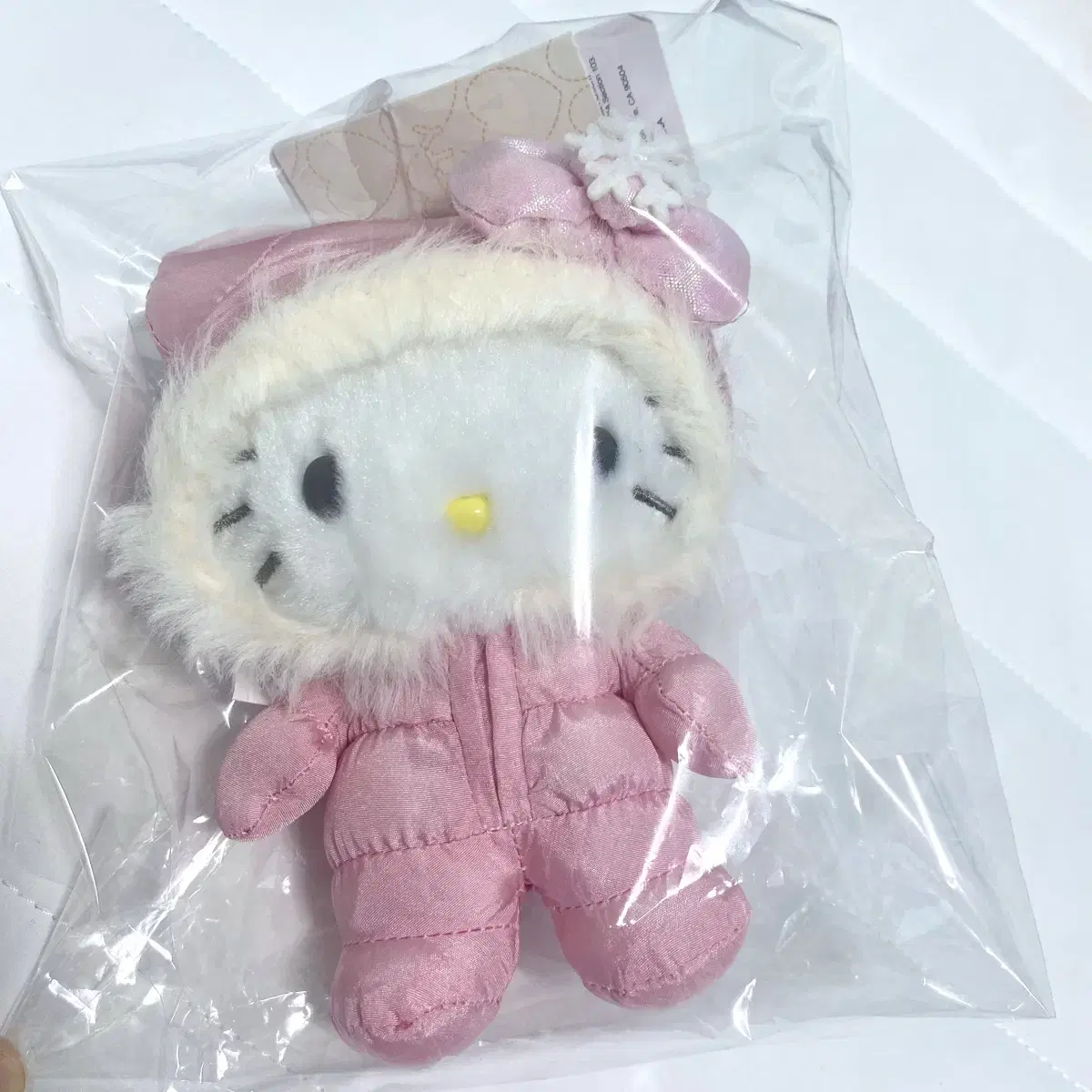 Padded Kitty San Rio Kitty Winter Fluffy Kitty Mascot Keyring