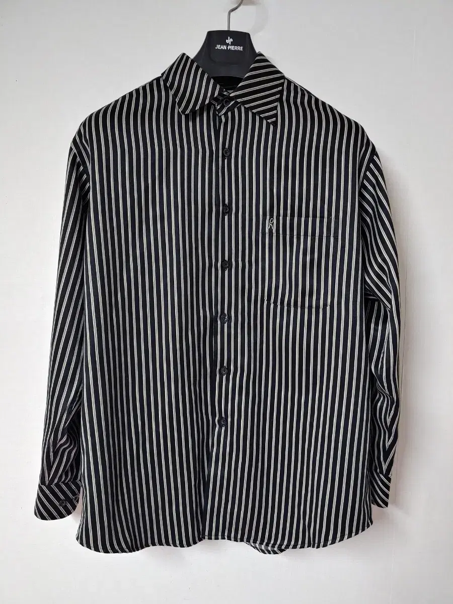 R. Robertad.Camerino shirt 95