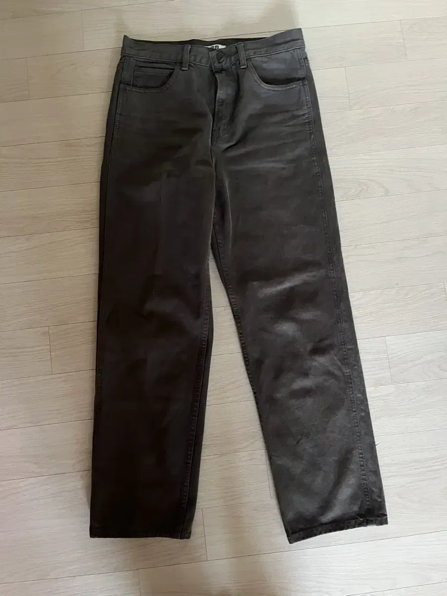 Uniqlo U Regular Fit Denim Dark Brown 29Size