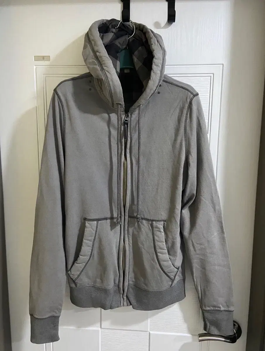 [L] Burberry Nova Check Hooded Zip-up