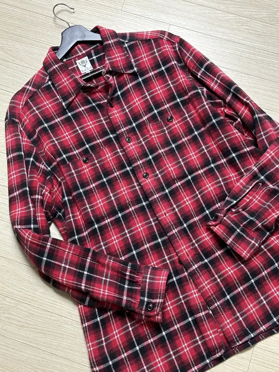 Men's short sleeve check shirt size L (100-105)