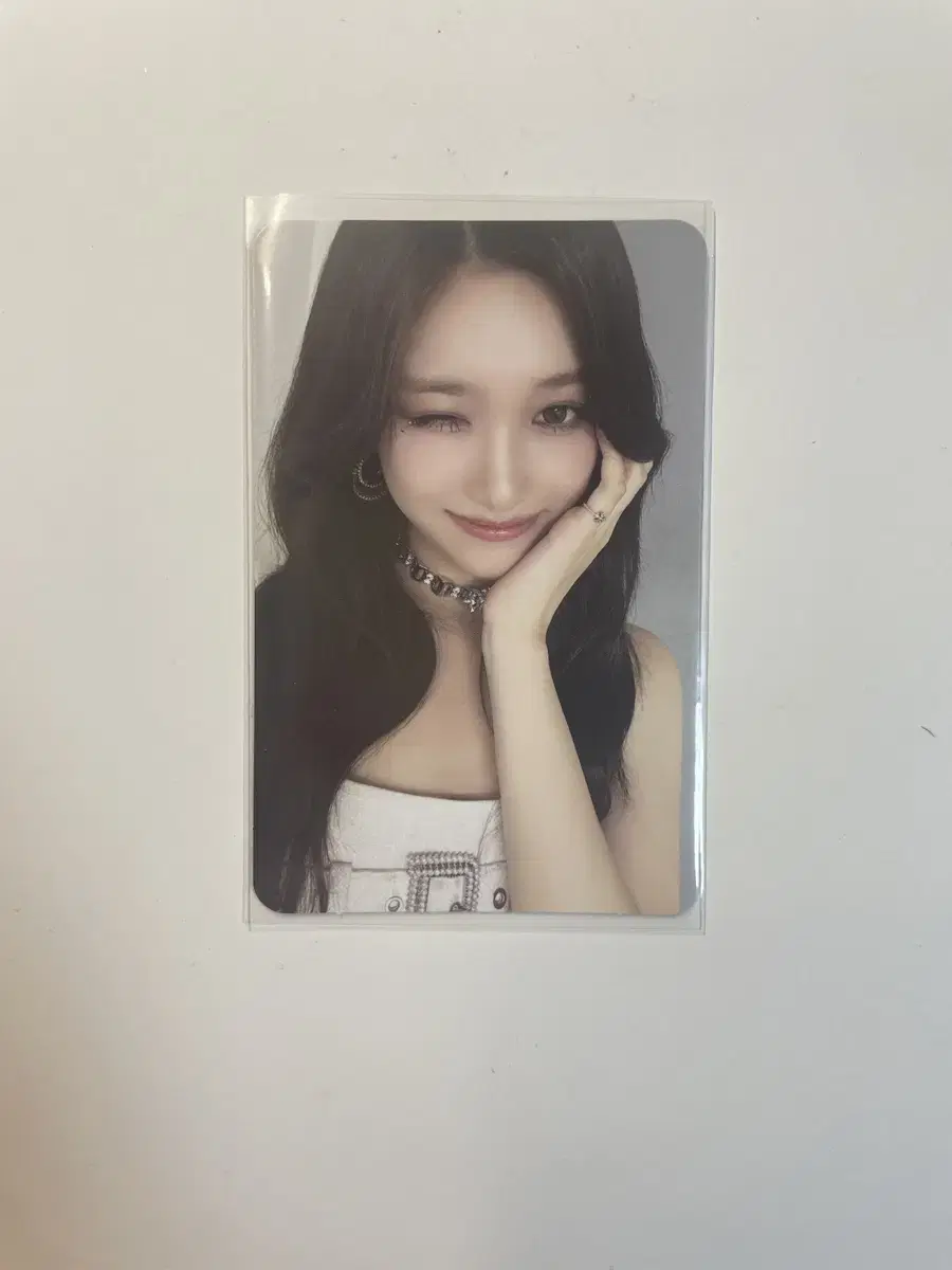 ive leeseo dvd photocard sells