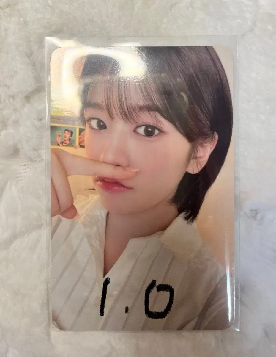 ive 2024 seasons greetings ahn yujin photocard