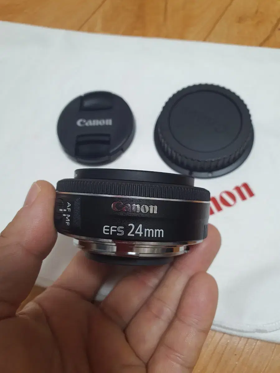 캐논렌즈 EF-S 24mm 2.8 stm 단렌즈