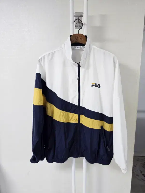 남녀공용 FILA 바람막이 점퍼 XL 105