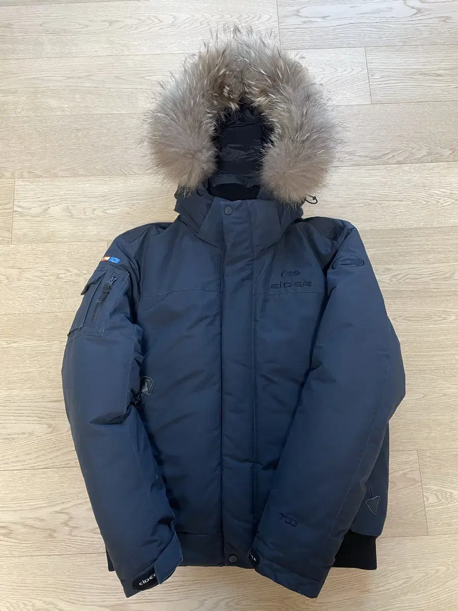 Iather Stooky duck down jacket size L