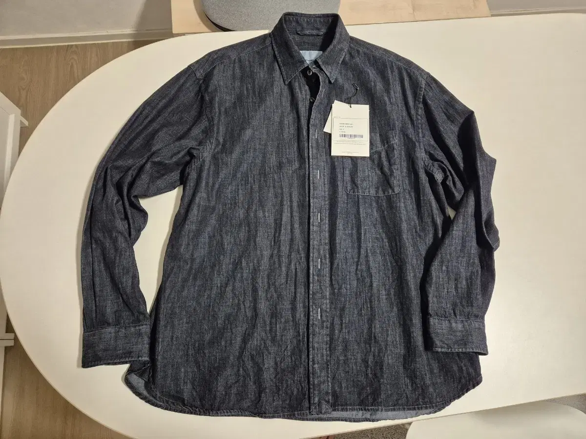 In the Row Washed Denim Shirt bloo Black 3