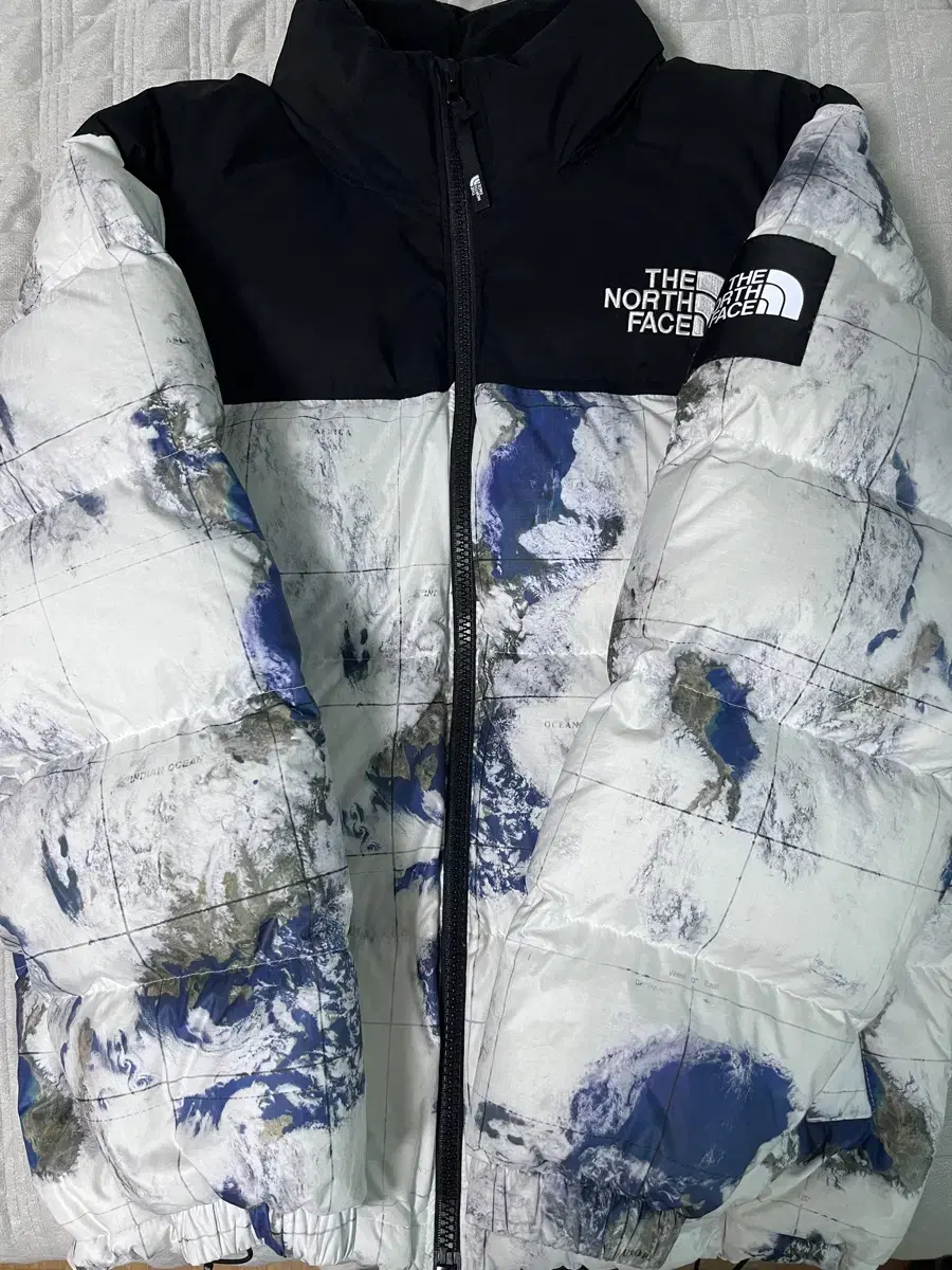 M)The North Face White Belly Knopsie Whitesand District