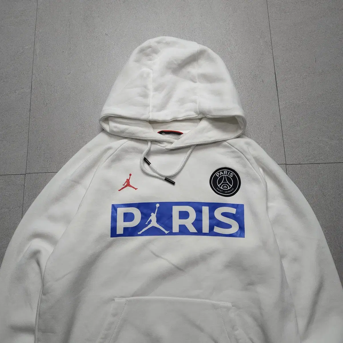 Jordan Paris Saint-Germain Big Logo White Hoodie