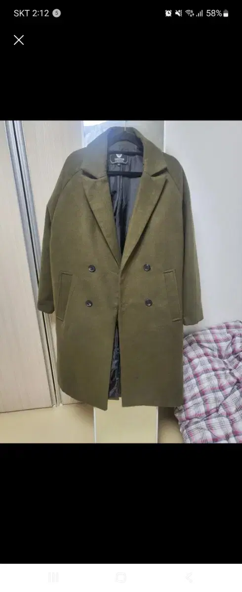 Men's coat size XL