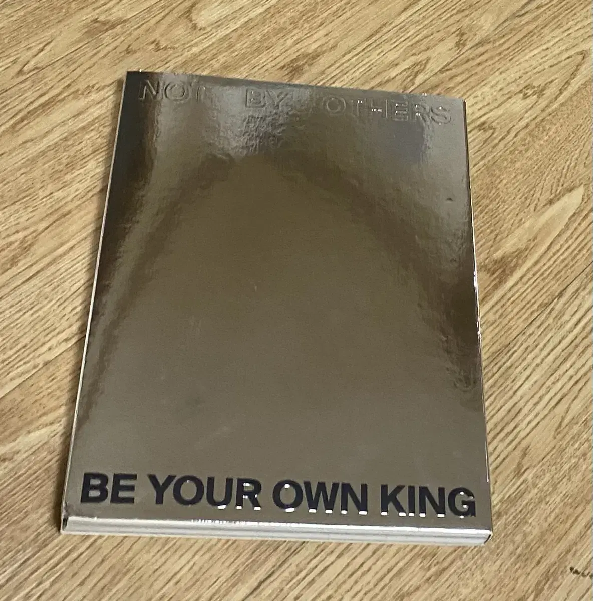 더보이즈 포토북 be your own king