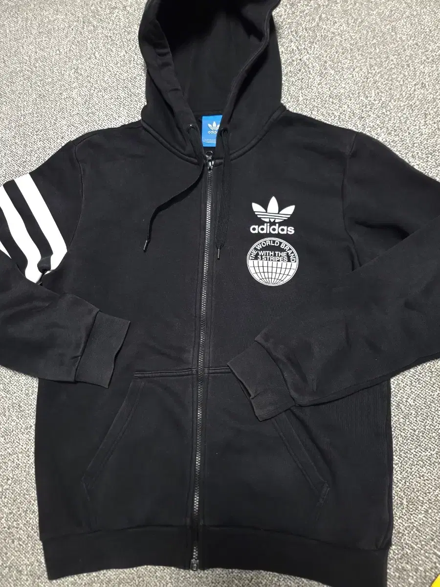 adidas Original Spoolzip Hoodie Jacket 105 true to size