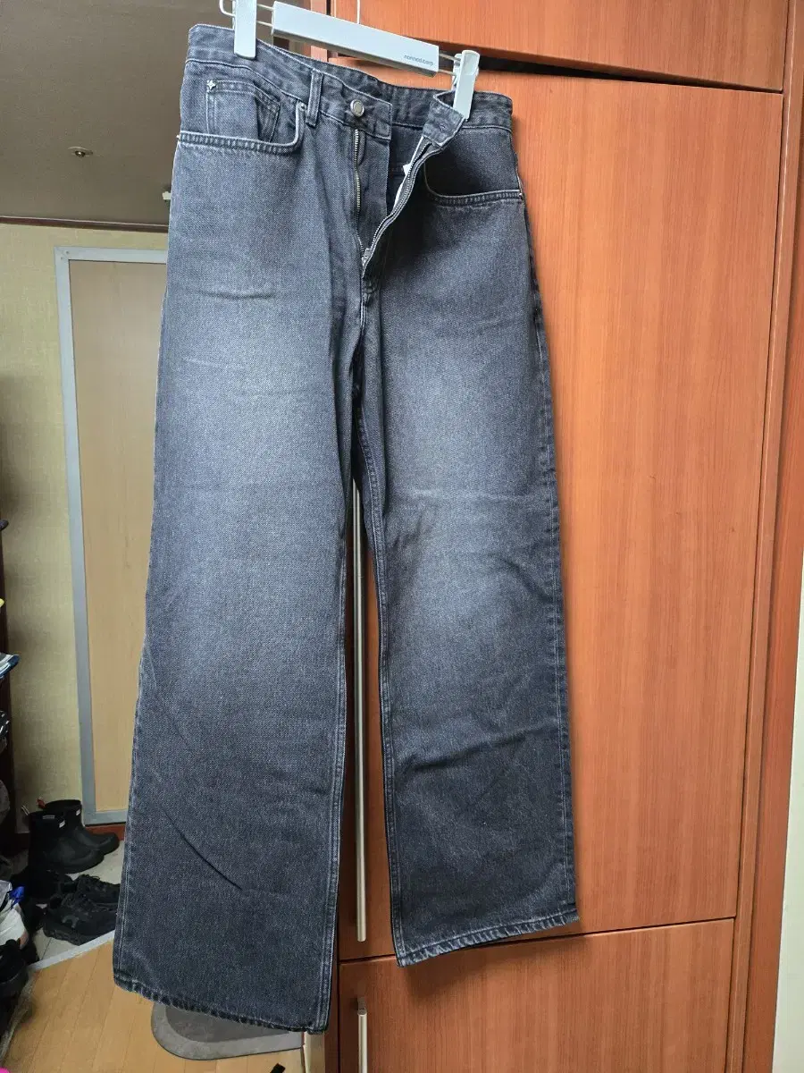 [XS] Belly True Wide Denim (Black, Beige)