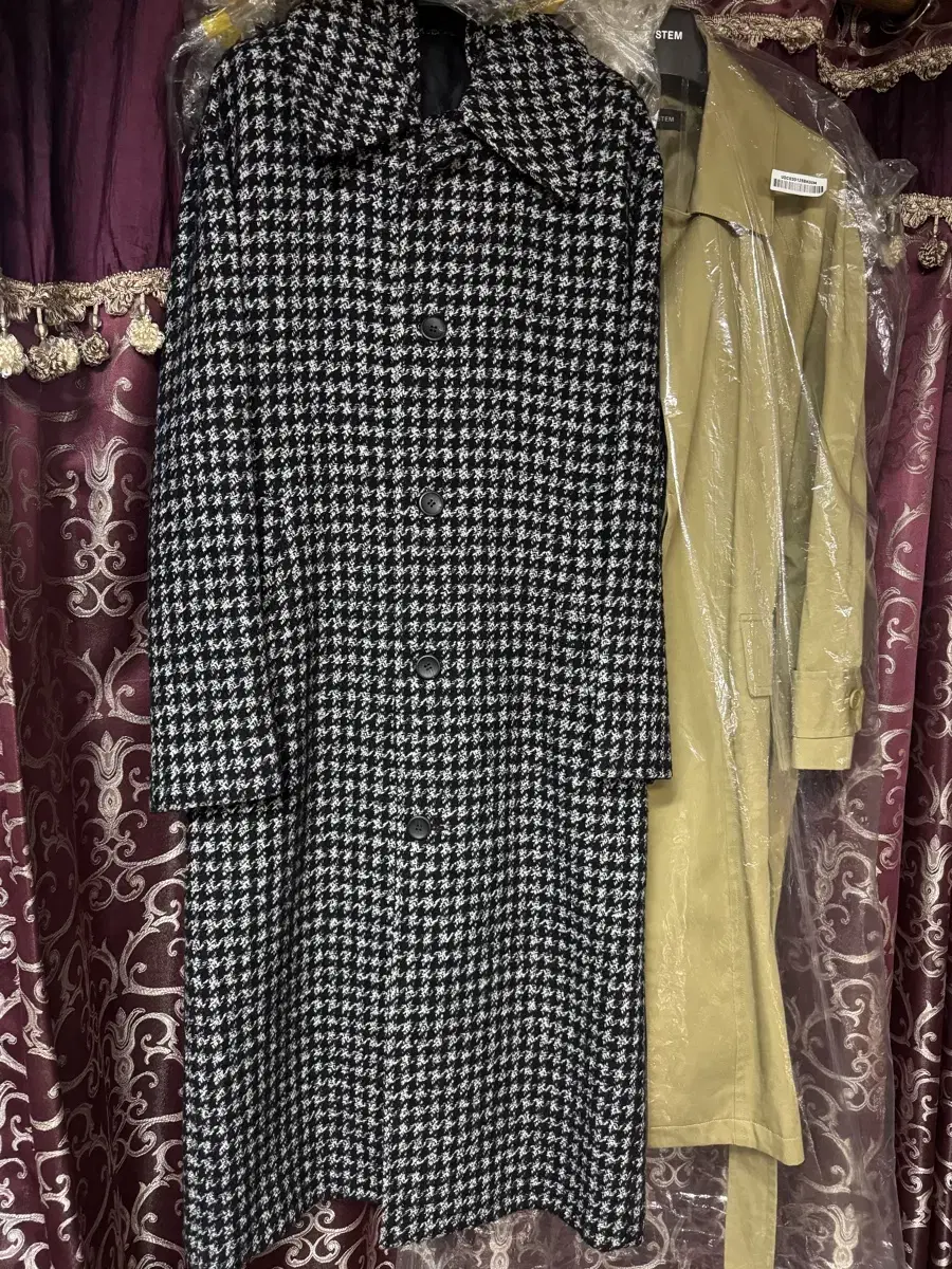 Houndstooth long coat in alpaca for Giesso Songio